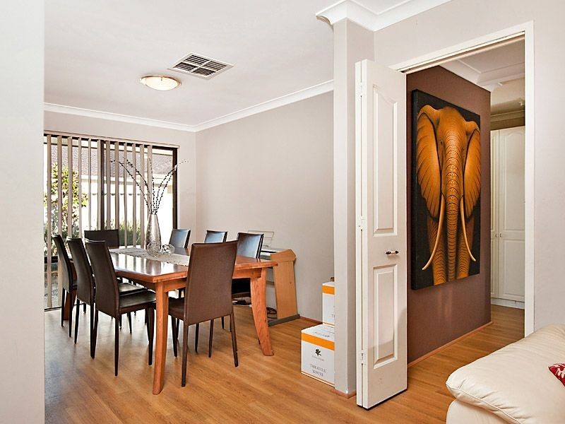 3 Howlett Place, Leeming WA 6149