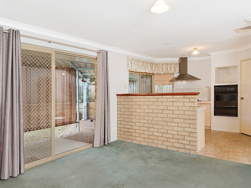 1a Farrington Road, Leeming WA 6149