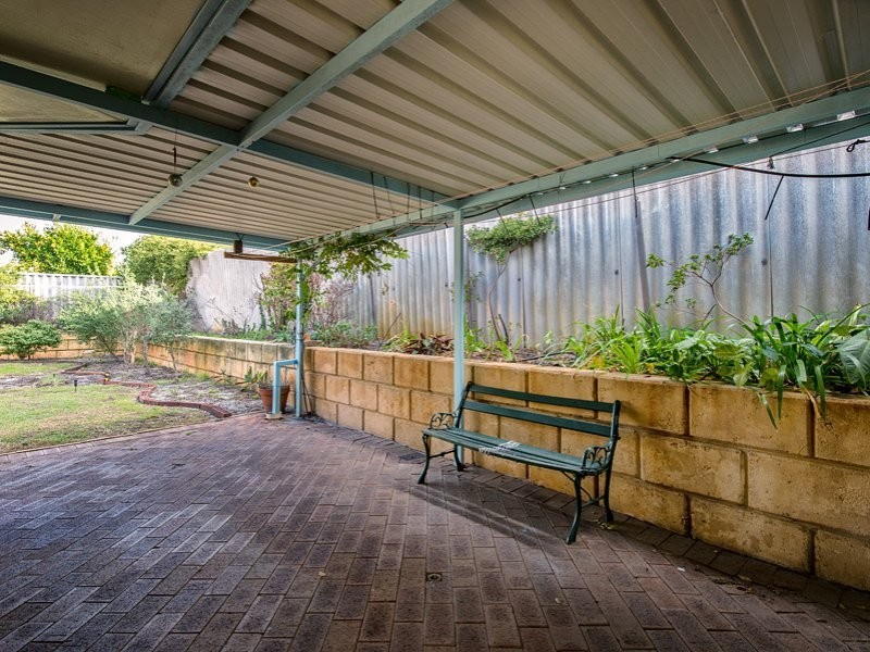 1a Farrington Road, Leeming WA 6149