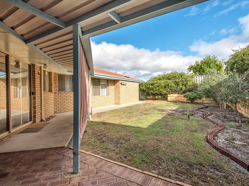 1a Farrington Road, Leeming WA 6149