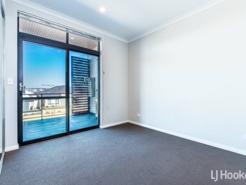 15/2 Cooli Street, Hammond Park WA 6164