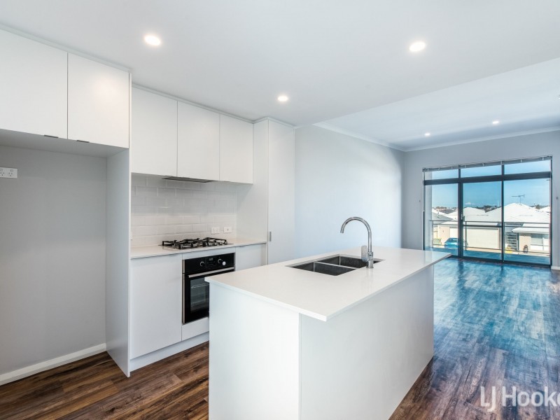 15/2 Cooli Street, Hammond Park WA 6164