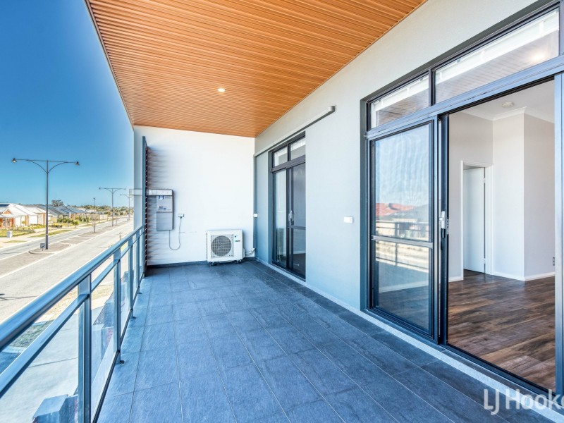 15/2 Cooli Street, Hammond Park WA 6164