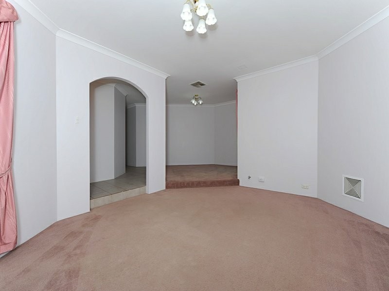 2 Musgrave Court, Willetton WA 6155