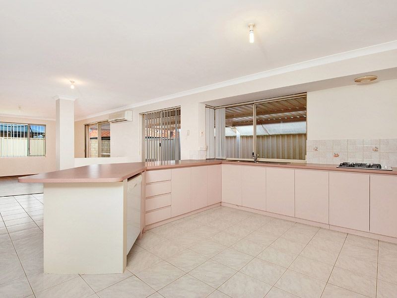 14 Figtree Drive, Canning Vale WA 6155