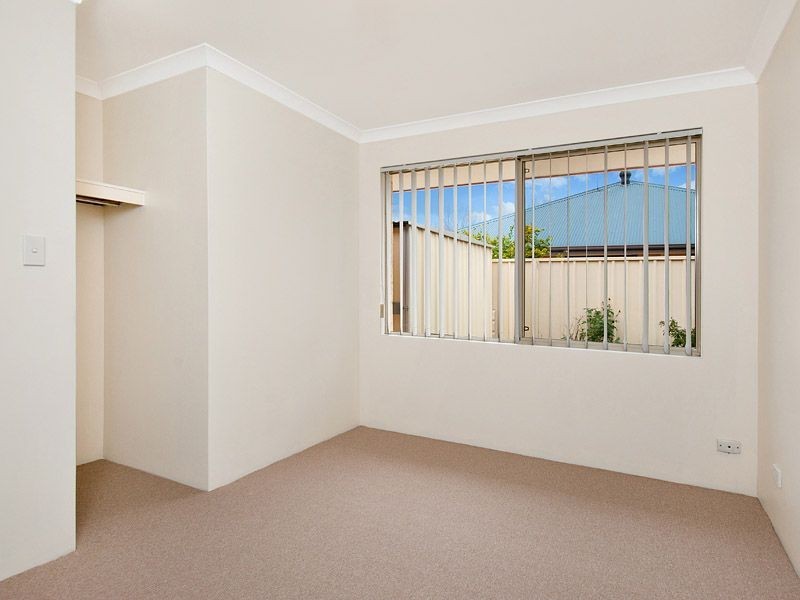 14 Figtree Drive, Canning Vale WA 6155