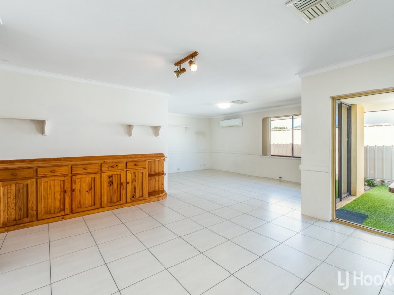 8 Jamy Place, Hamilton Hill WA 6163