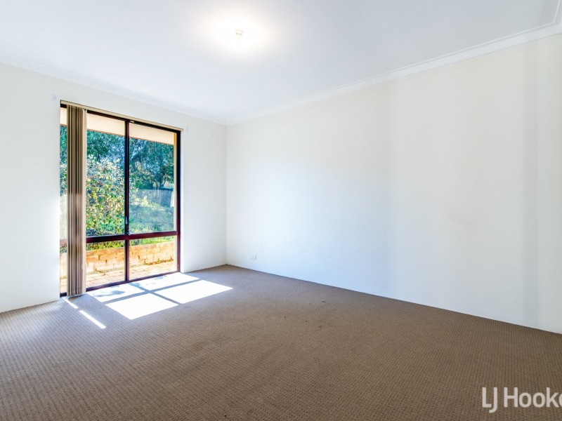8 Jamy Place, Hamilton Hill WA 6163