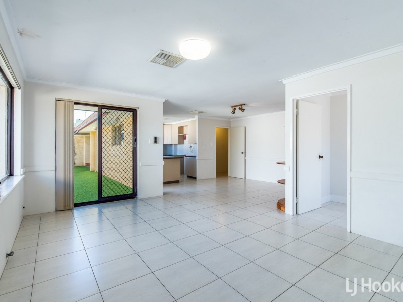 8 Jamy Place, Hamilton Hill WA 6163