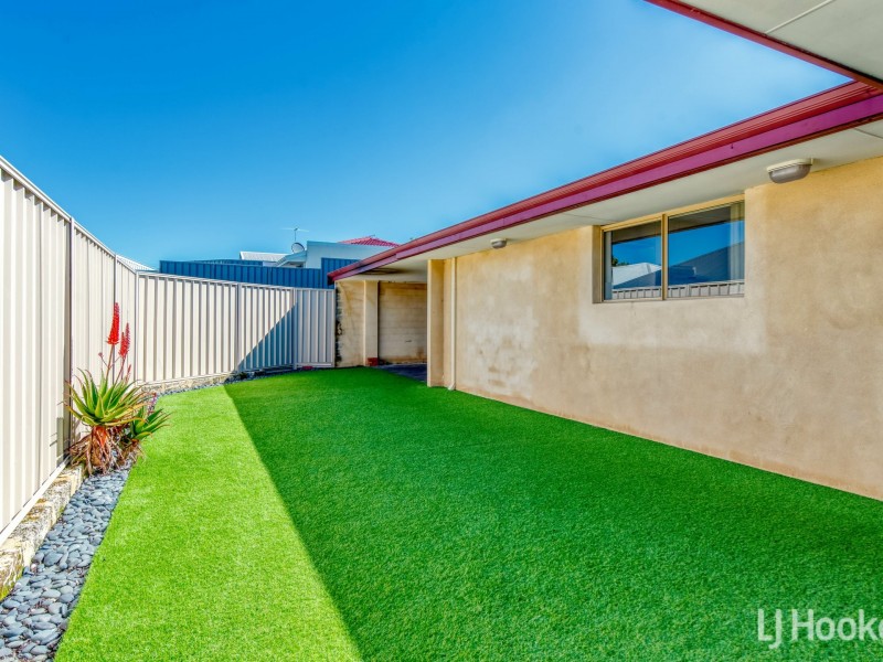 8 Jamy Place, Hamilton Hill WA 6163