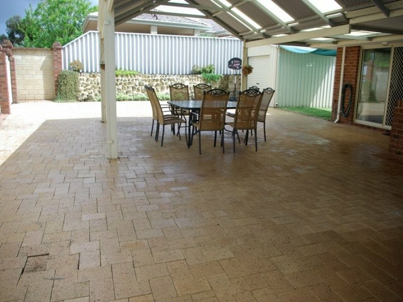 9 Seabrook Place, Success WA 6164