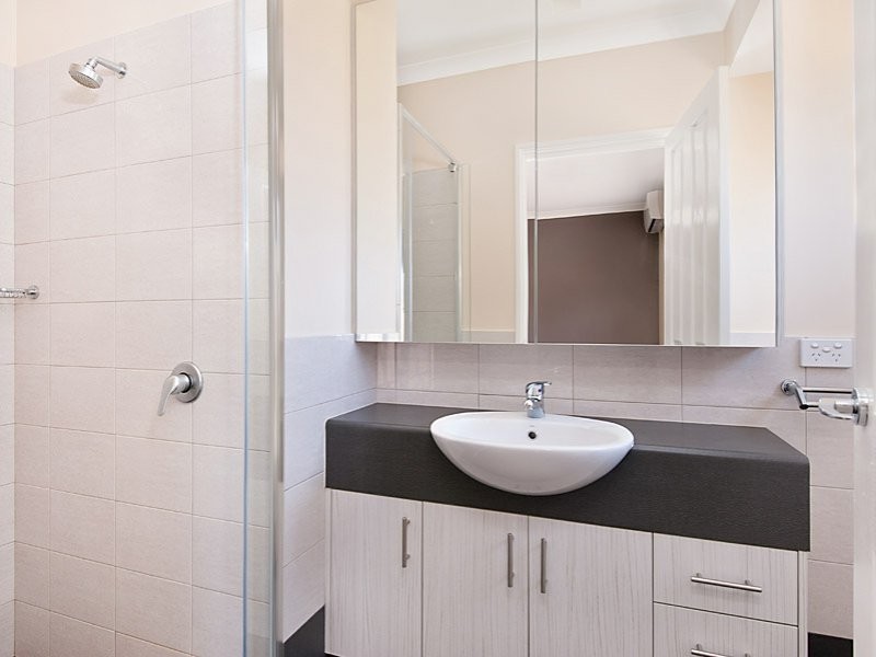 1/159 Canna Drive, Canning Vale WA 6155