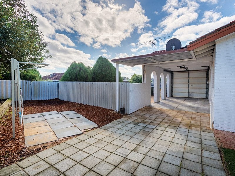 99b Doolette Street, Spearwood WA 6163