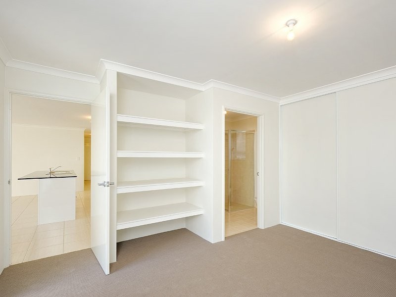 16/36 Wialki Lane, Canning Vale WA 6155