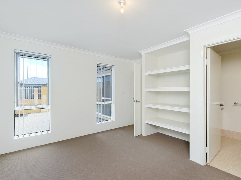 16/36 Wialki Lane, Canning Vale WA 6155