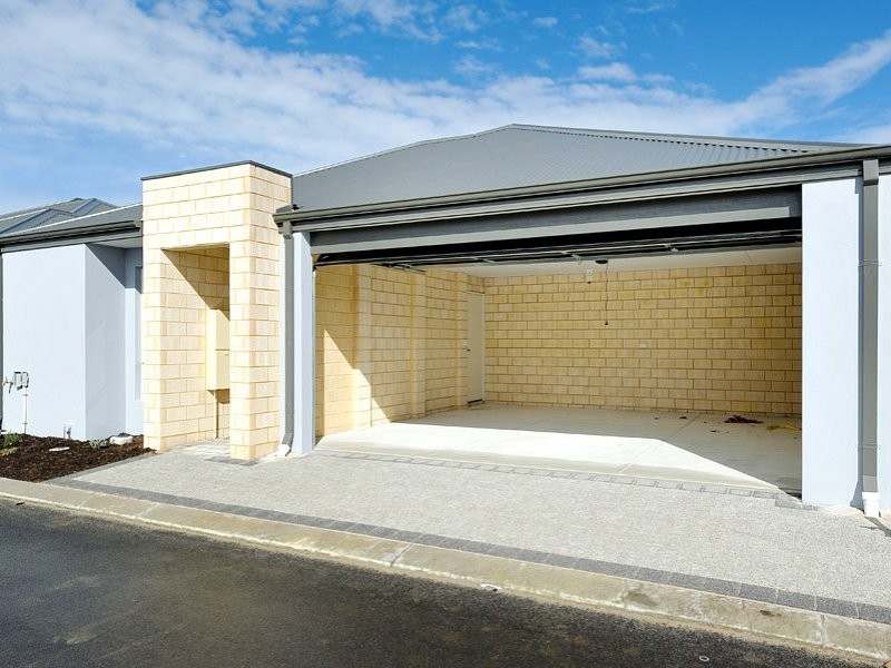 16/36 Wialki Lane, Canning Vale WA 6155