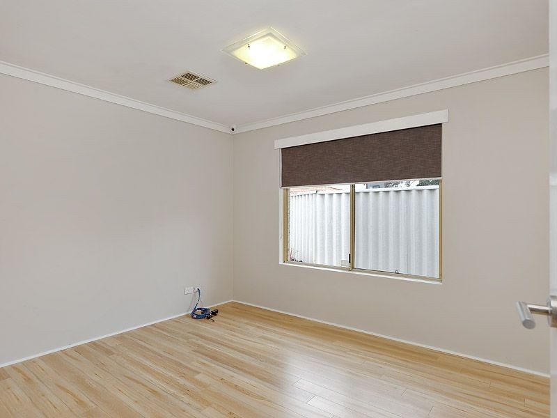 114B Bibra Drive, Bibra Lake WA 6163