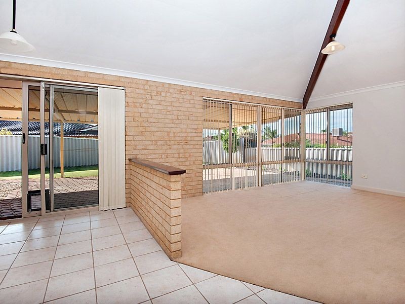 12 Trailridge Turn, Leeming WA 6149
