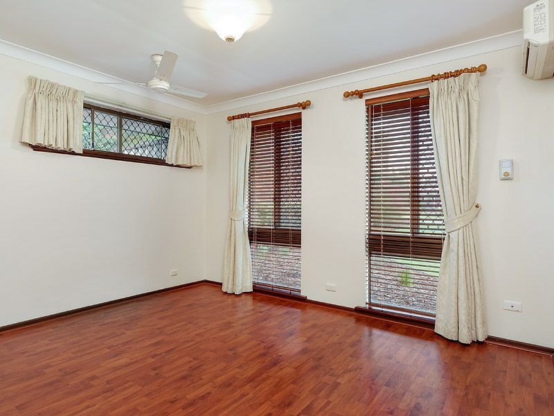 41 Nicholls Crescent, Bull Creek WA 6149