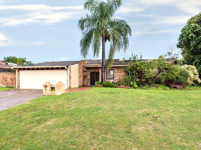 8 Cardinal Crescent, Leeming WA 6149