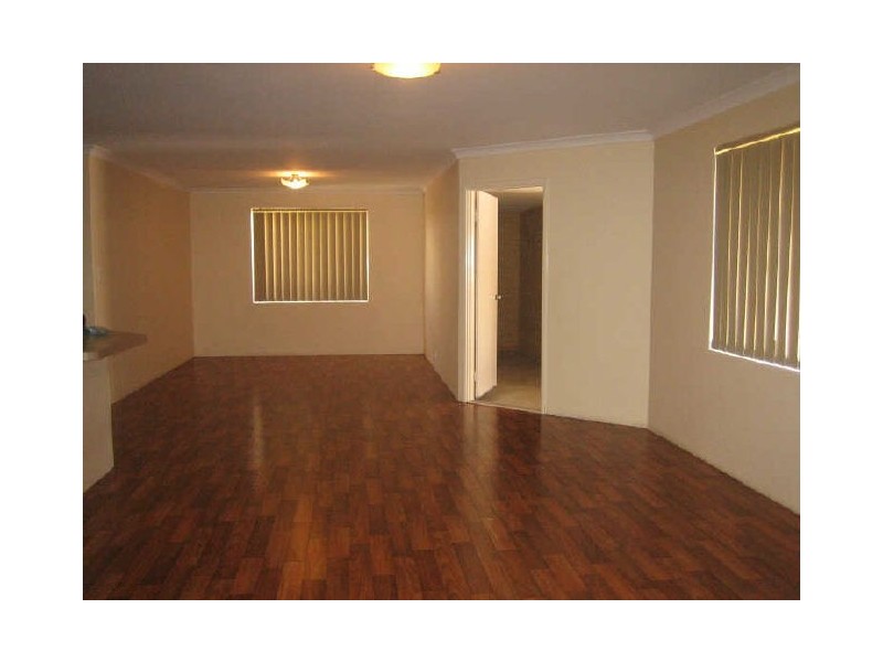 6 Serene Bend, Atwell WA 6164