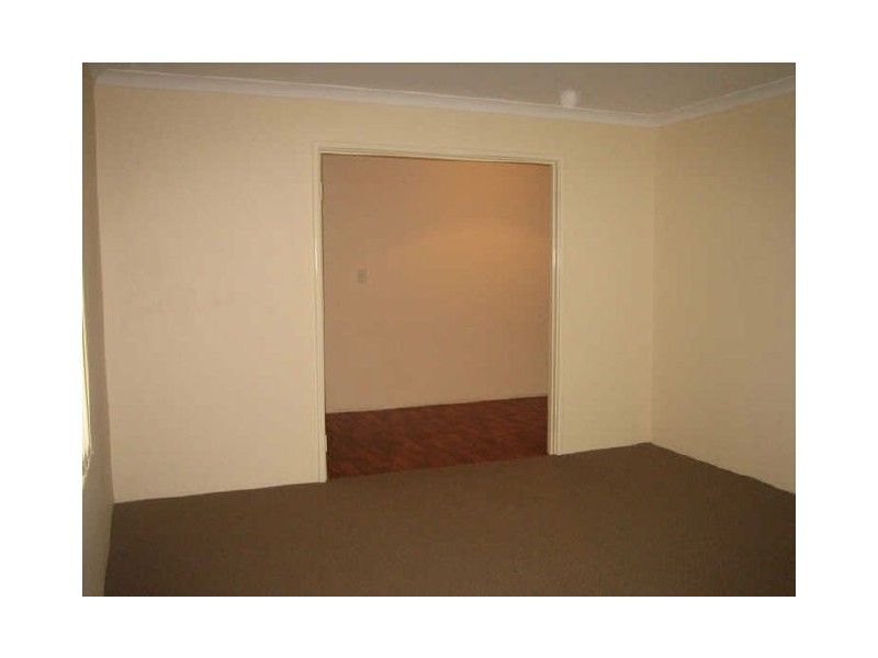 6 Serene Bend, Atwell WA 6164