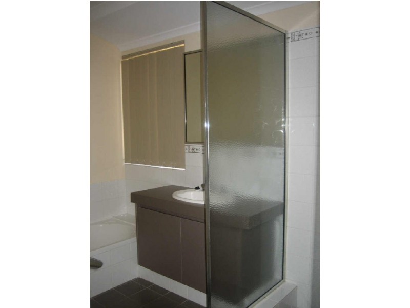 6 Serene Bend, Atwell WA 6164