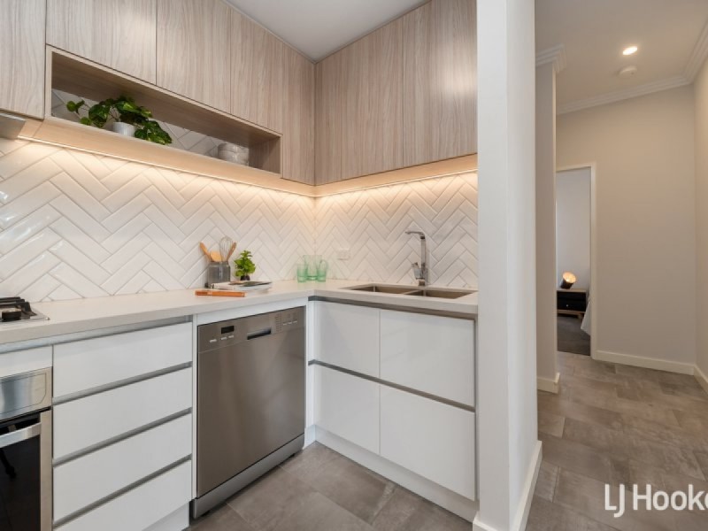 1/612 Rockingham Road, Munster WA 6166