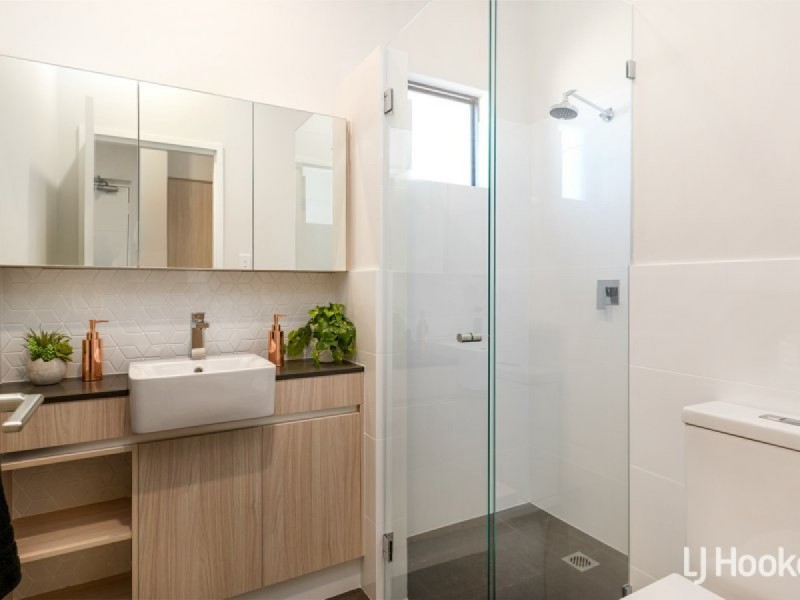 1/612 Rockingham Road, Munster WA 6166