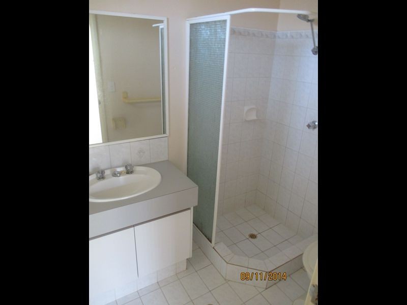 5 Daley Close, Atwell WA 6164