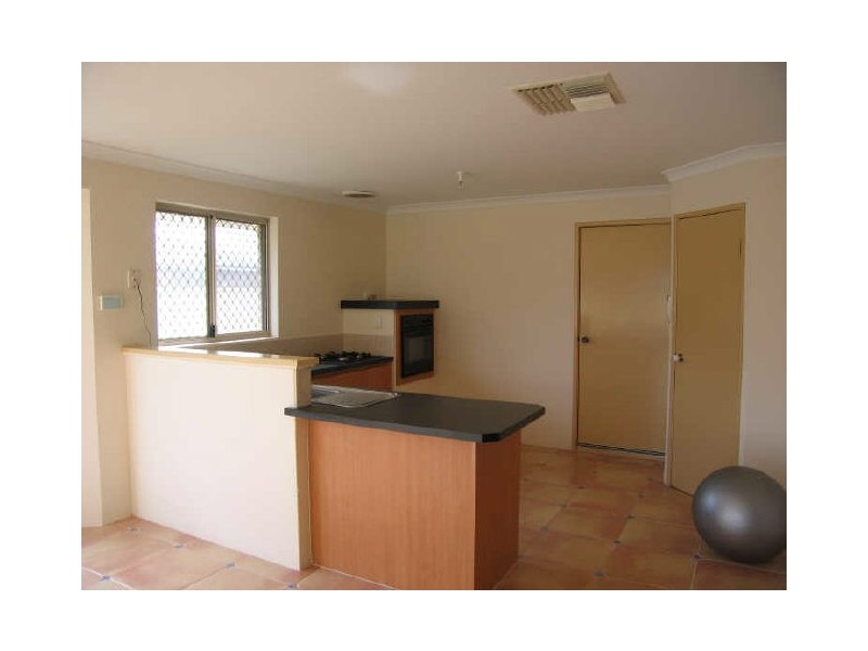 5 Formosa Pass, Canning Vale WA 6155