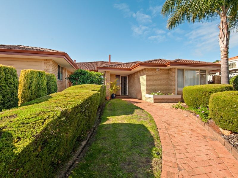 15 Green Vale Heights, Leeming WA 6149