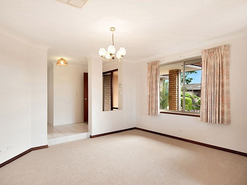 15 Green Vale Heights, Leeming WA 6149