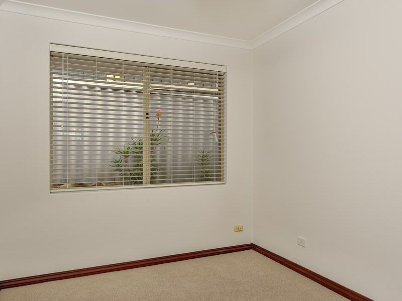 15 Green Vale Heights, Leeming WA 6149