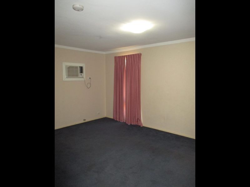 6 Watsonia Street, Maddington WA 6109