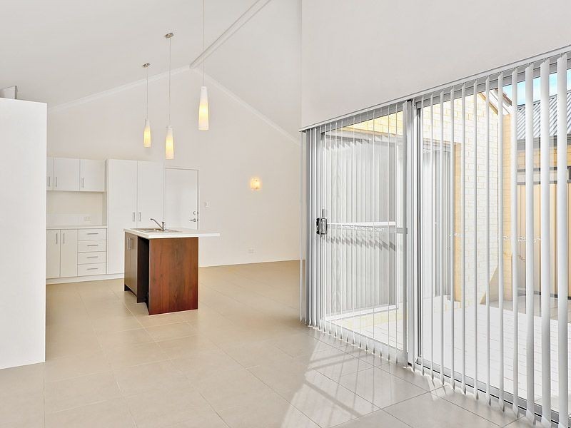 12A Torrey Crescent, Aubin Grove WA 6164