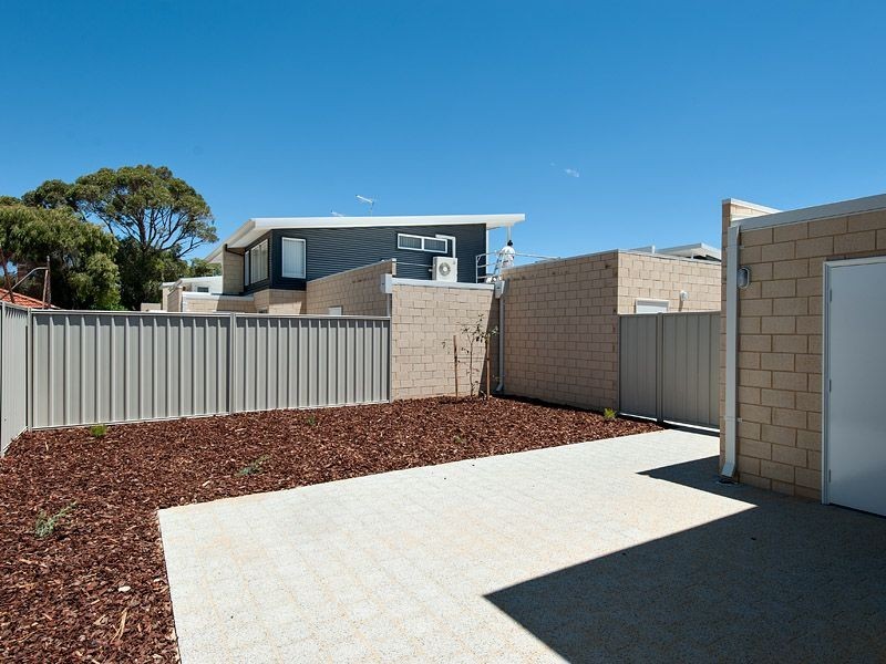 3/7 George Street,, Rockingham WA 6168