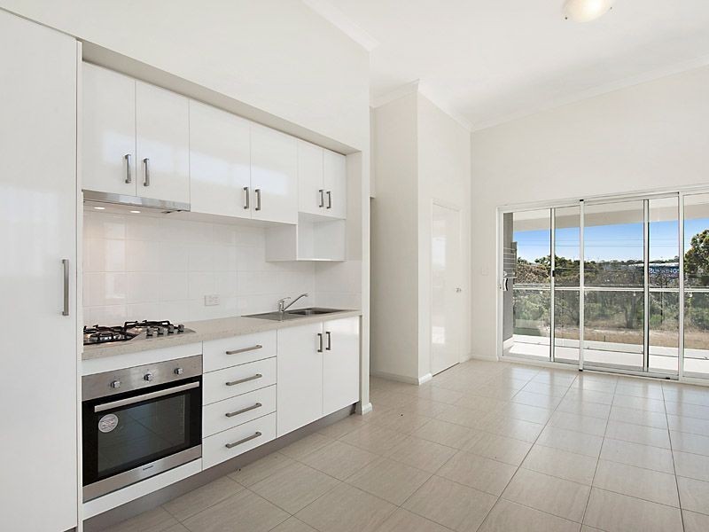 2/67 Bullfinch Street,, Spearwood WA 6163