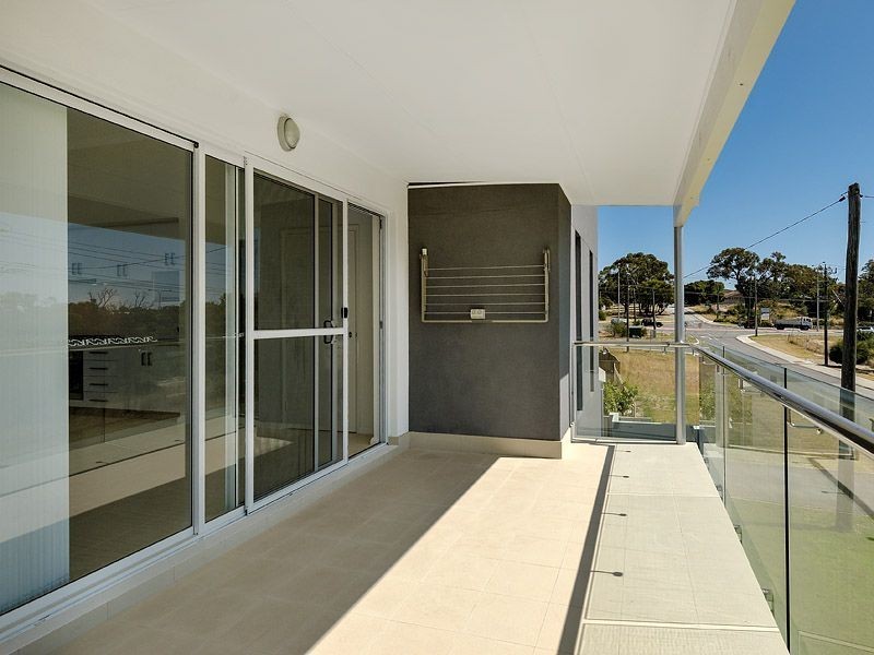 2/67 Bullfinch Street,, Spearwood WA 6163