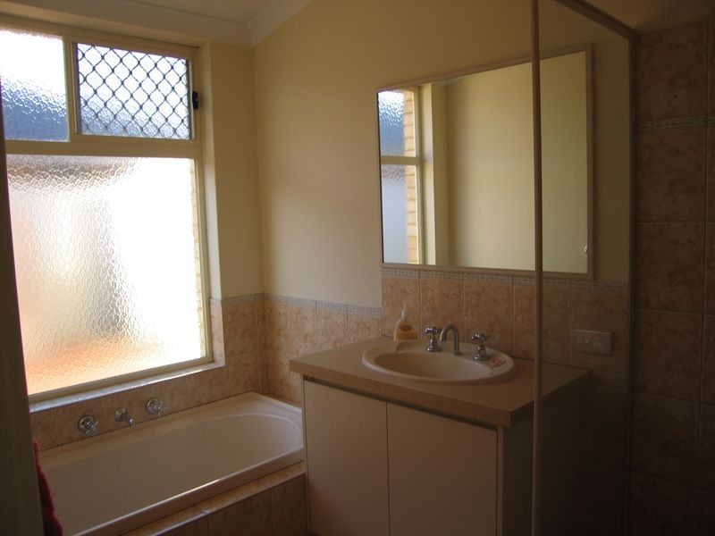 7 Draycott Loop, Canning Vale WA 6155