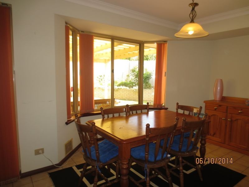 72 Casserly Drive, Leeming WA 6149