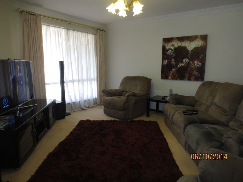 72 Casserly Drive, Leeming WA 6149