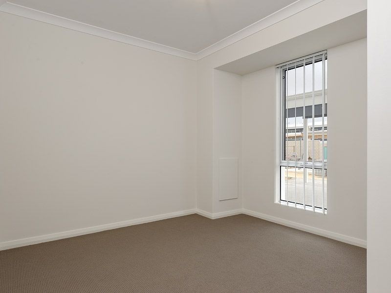 6/19 Eacott Street, Mandurah WA 6210