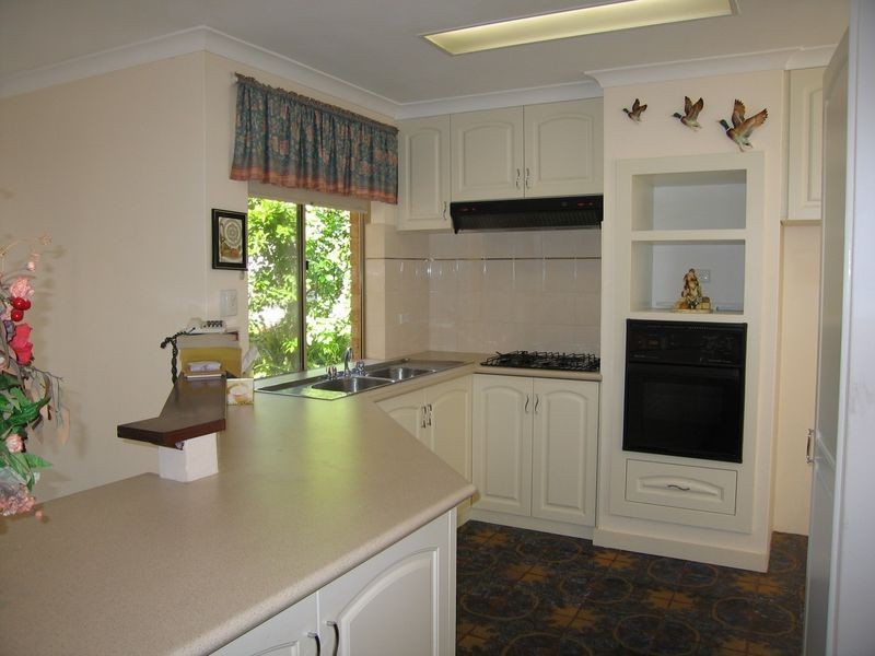 54 Beasley Road, Leeming WA 6149