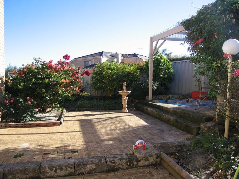 54 Beasley Road, Leeming WA 6149