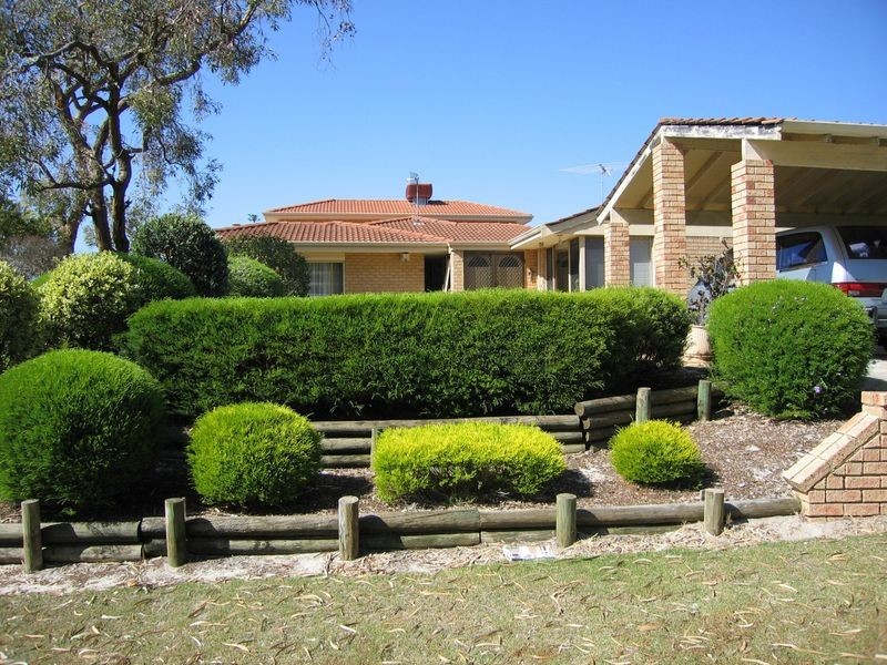 54 Beasley Road, Leeming WA 6149