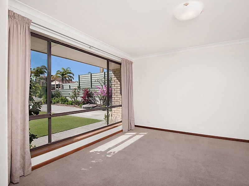 8 Filmer Place, Leeming WA 6149