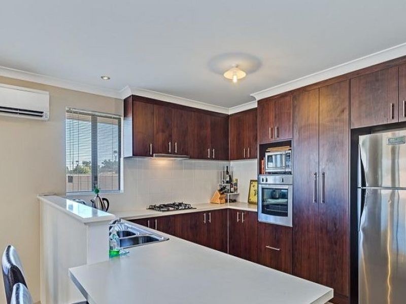 19 Filoli Gardens, Aubin Grove WA 6164