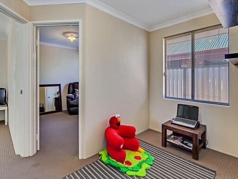 19 Filoli Gardens, Aubin Grove WA 6164