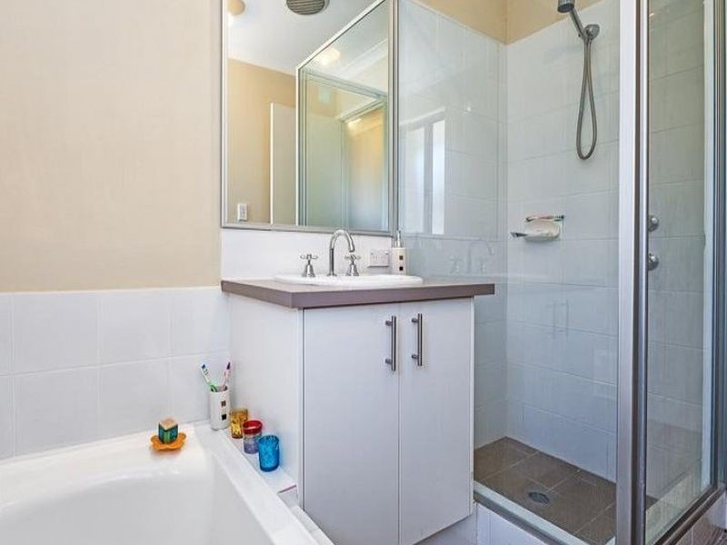 19 Filoli Gardens, Aubin Grove WA 6164